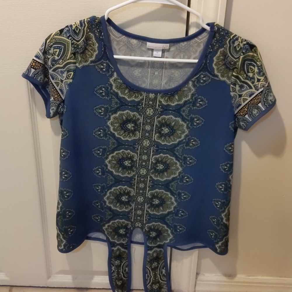 Tie front top